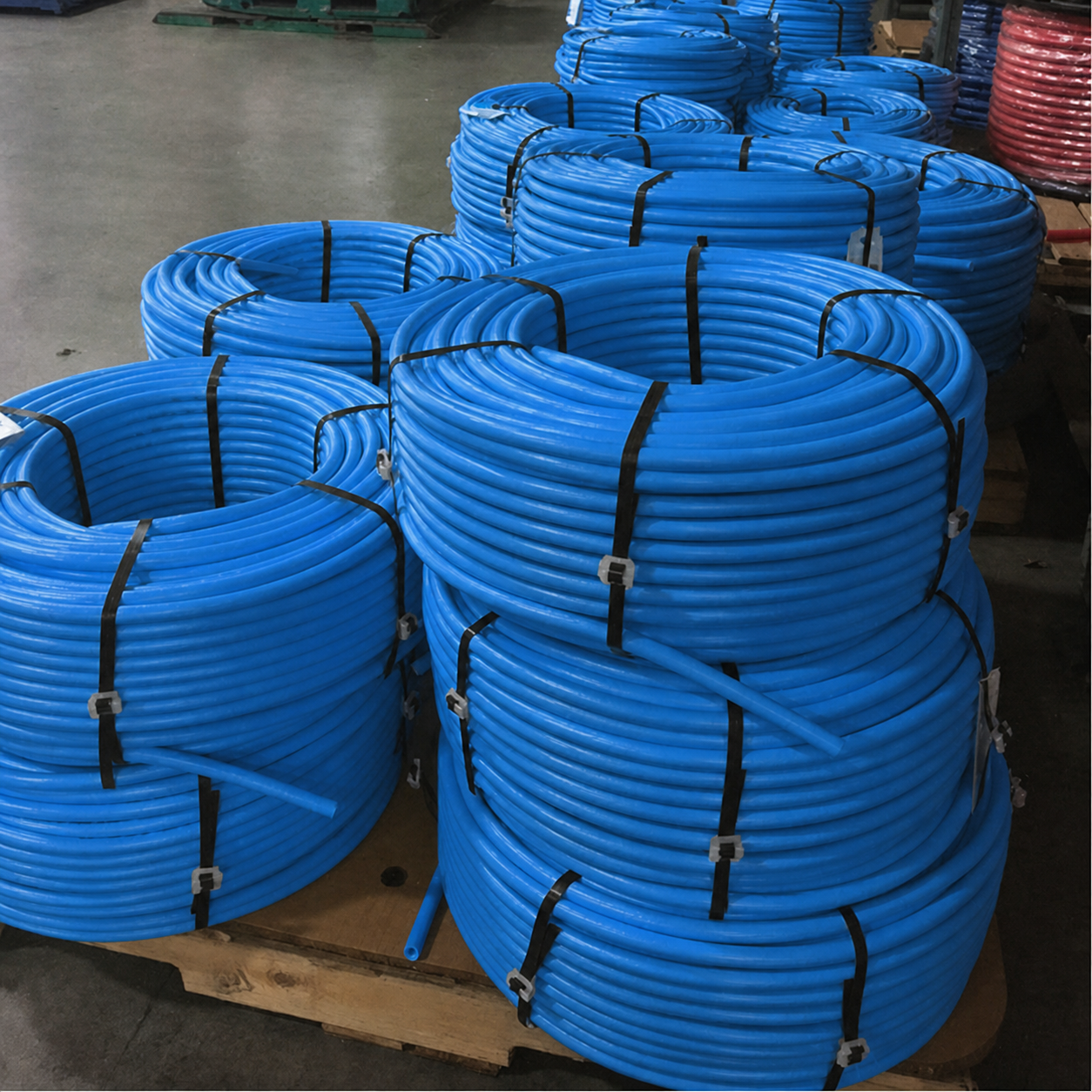 Agricultural and Lawn Chem Spray Hose - 600 PSI -1/2 inch x 300 foot - Blue